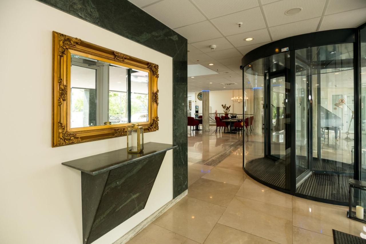 Schopenhauer Hof 4* Frankfurt nad Menem