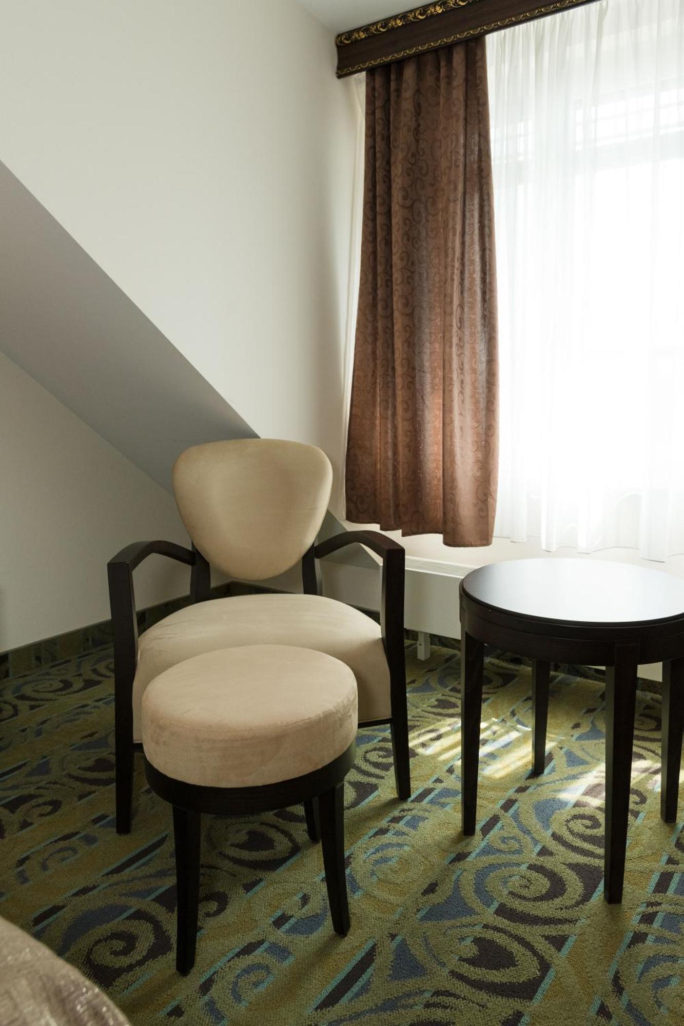 Schopenhauer Hof 4* Frankfurt nad Menem