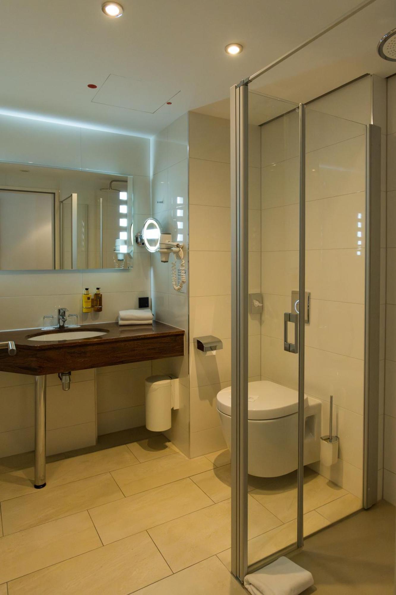 Schopenhauer Hof Hotel 4*